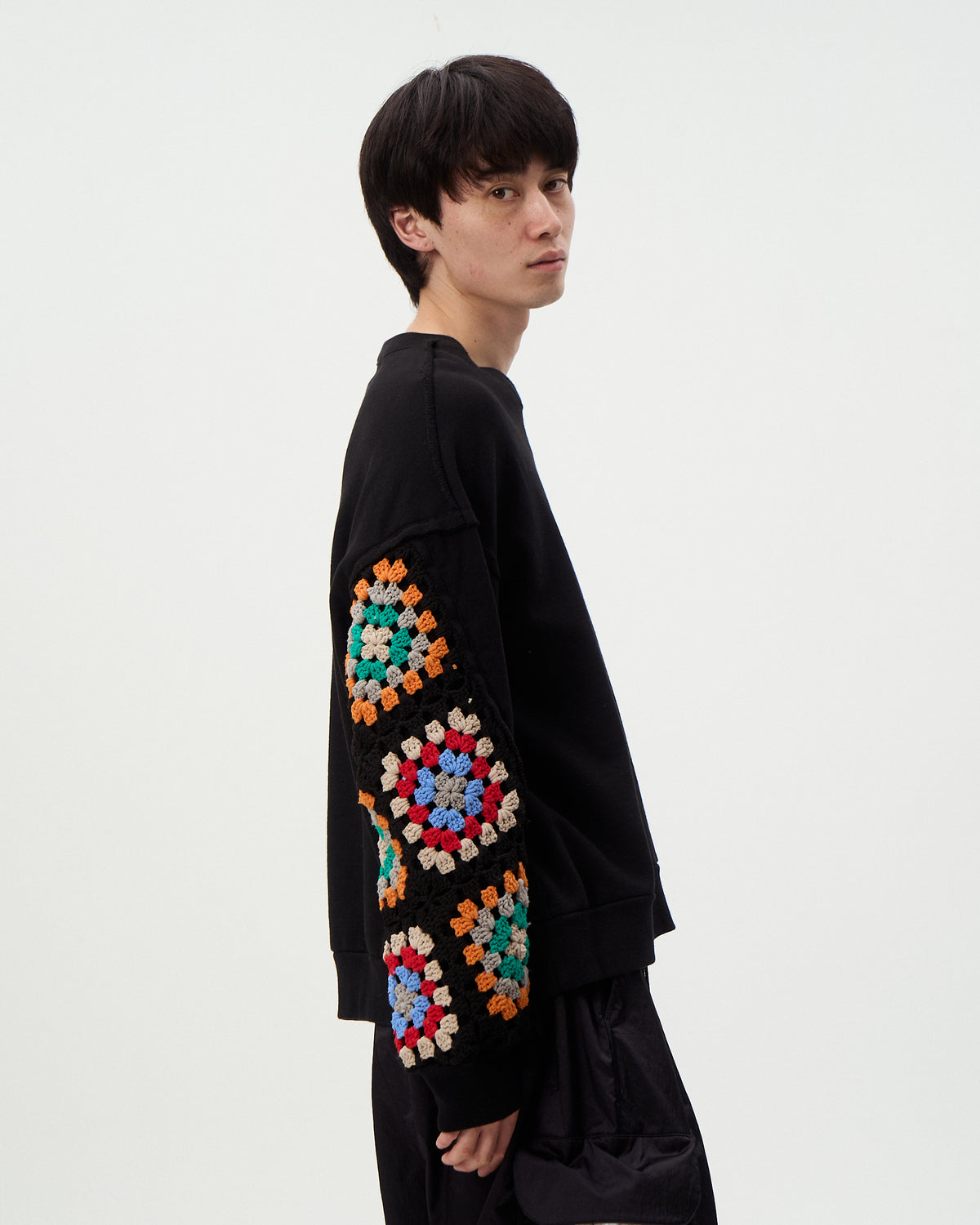 CROCHET SLEEVE SWEAT|WHITE