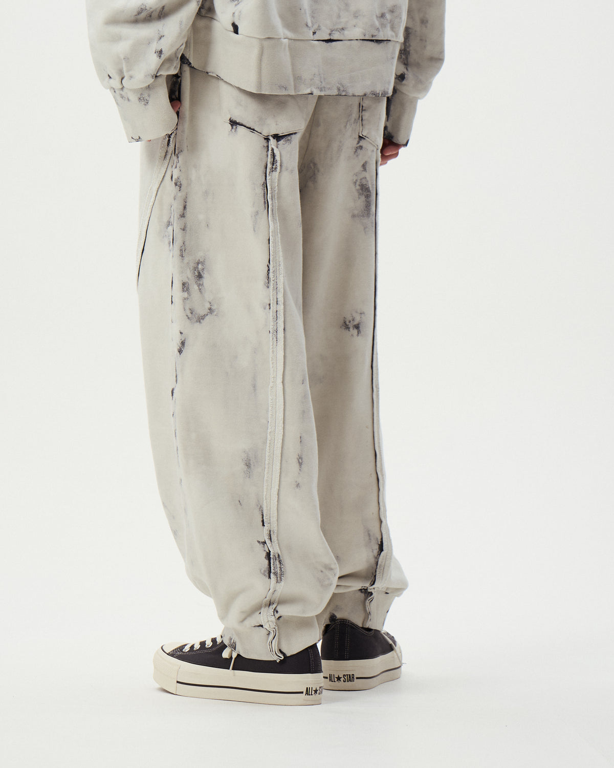 BLEACH SWEAT PANTS