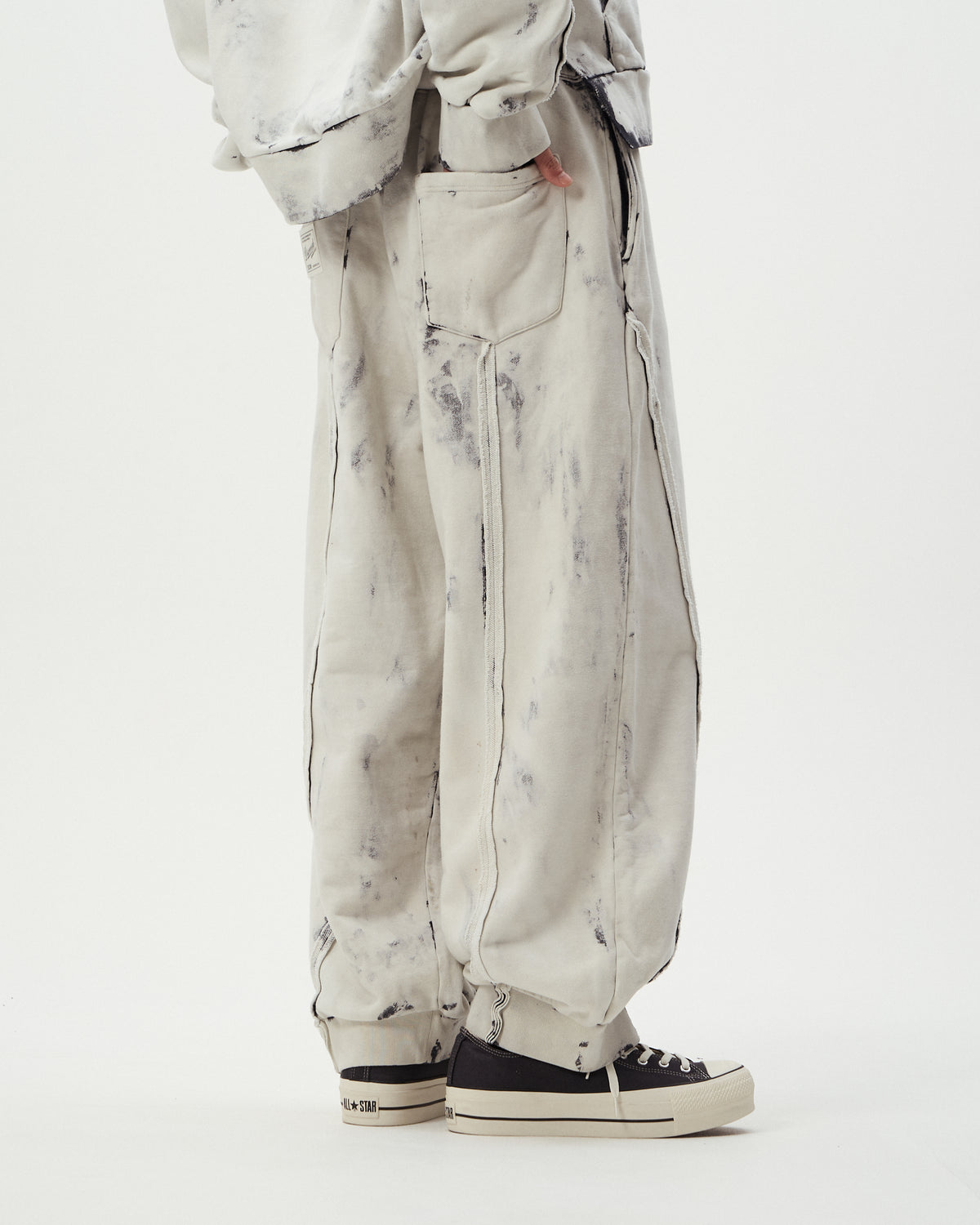 BLEACH SWEAT PANTS