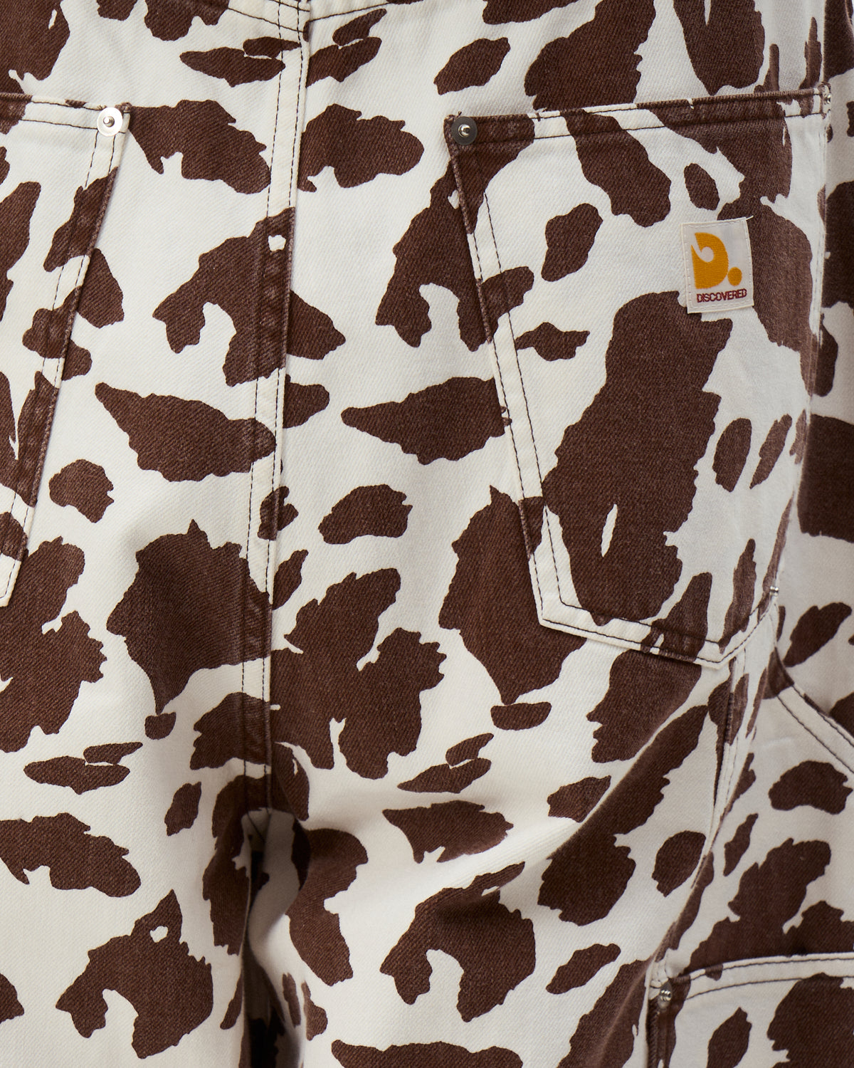 COW PRINT DOUBLE KNEE SHORTS