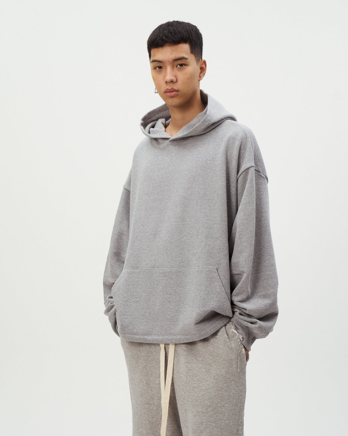 TUCK SWEAT HOODIE
