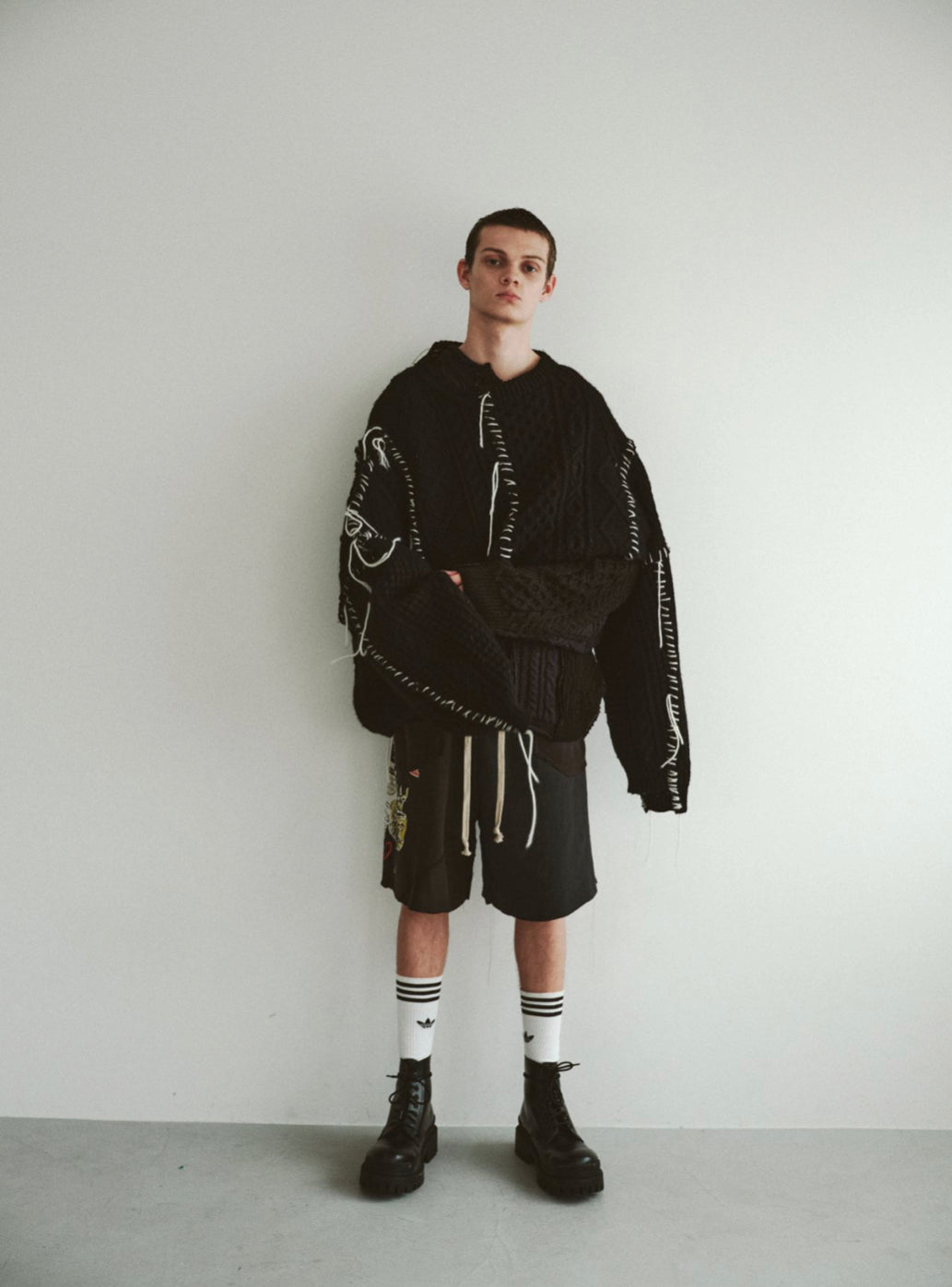 DISCOVERED & newsed&complete line 23AW pre-order event