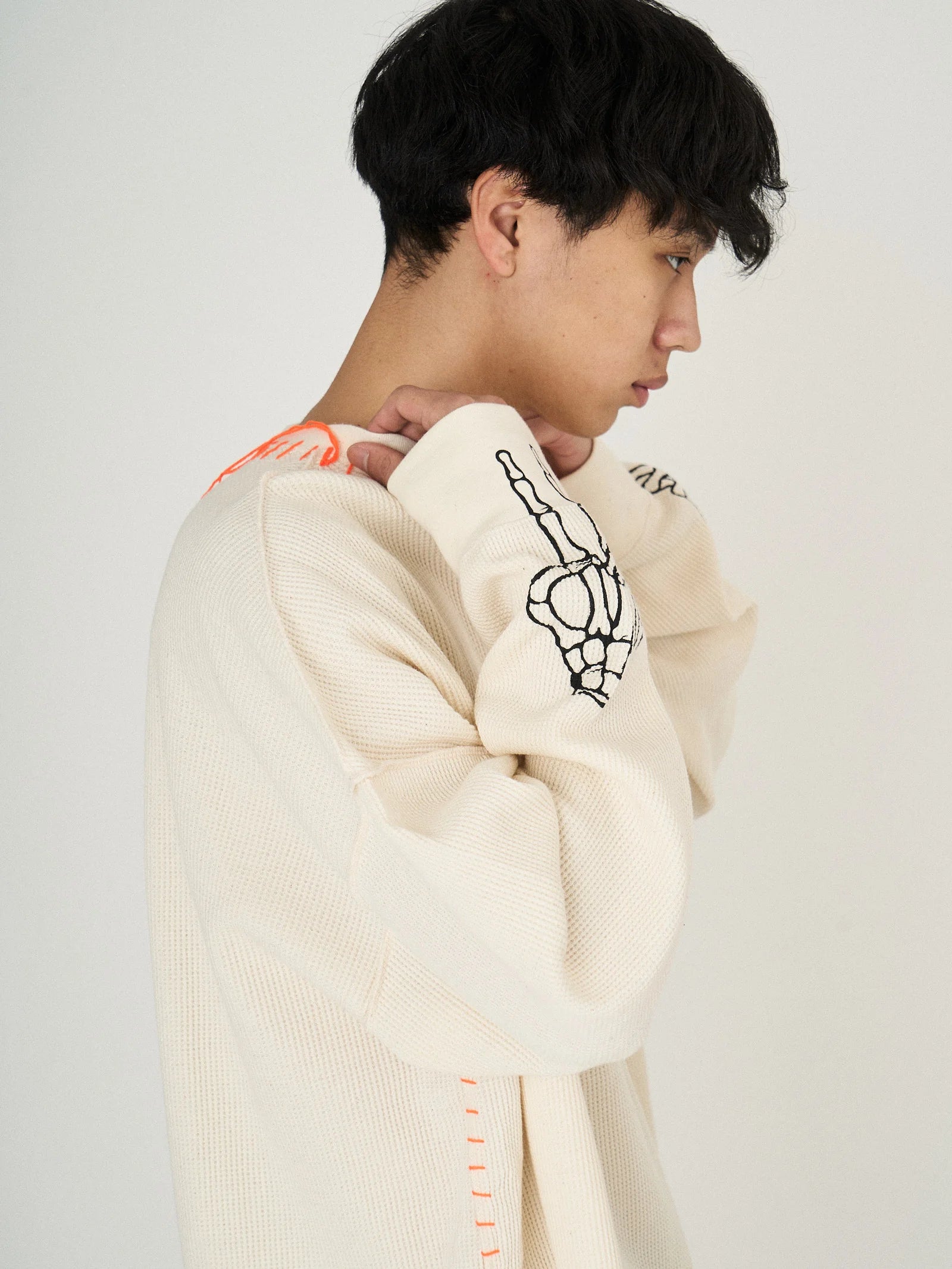 WAFFLE BONE PRINT CUTSEWN｜WHITE-thumbmail-10