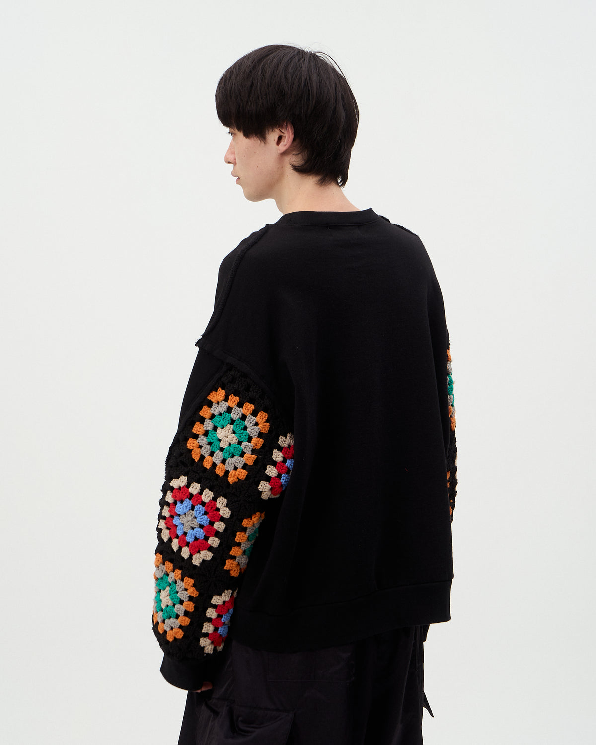 CROCHET SLEEVE SWEAT-thumbmail-12