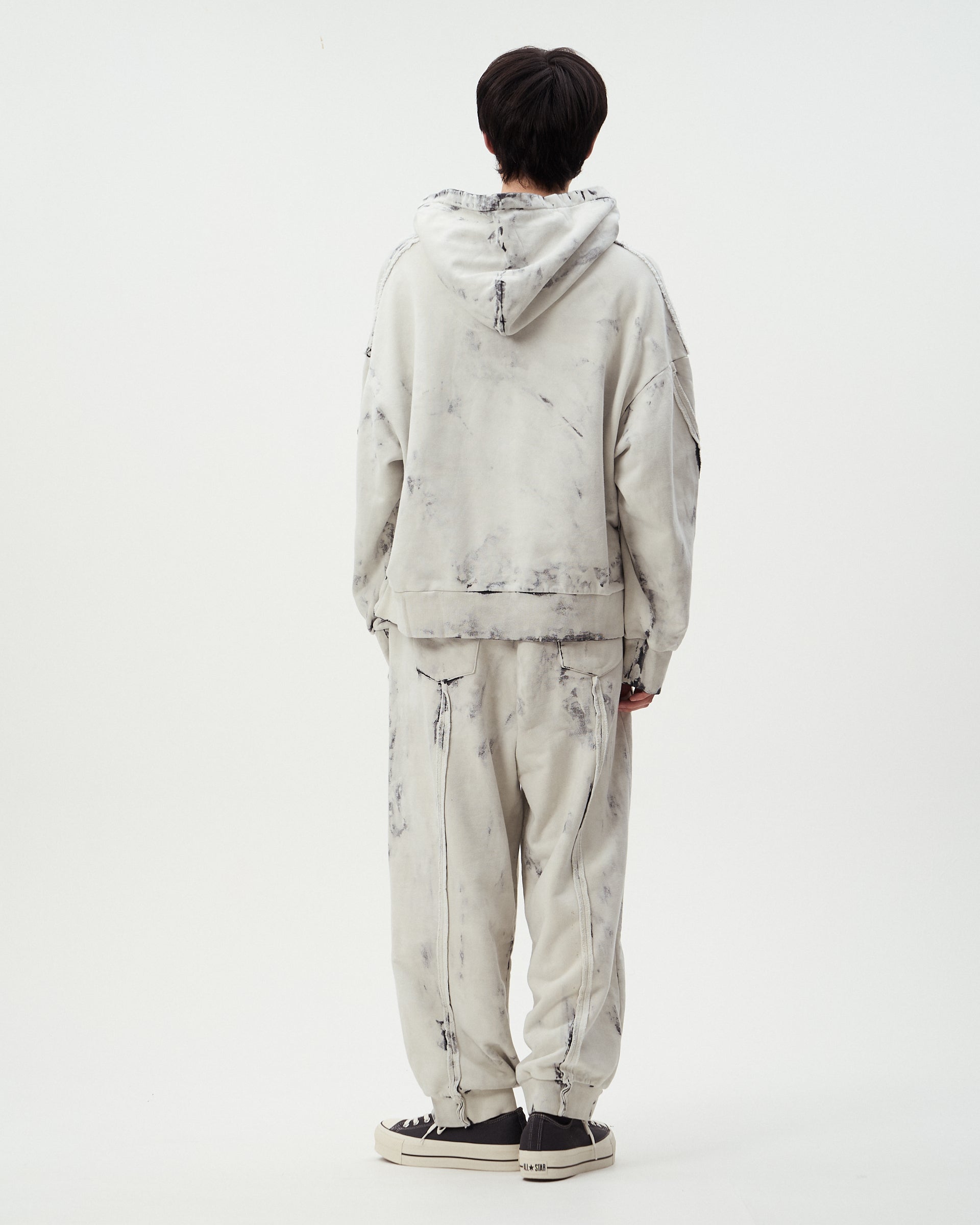 BLEACH PULL HOODIE – DISCOVERED