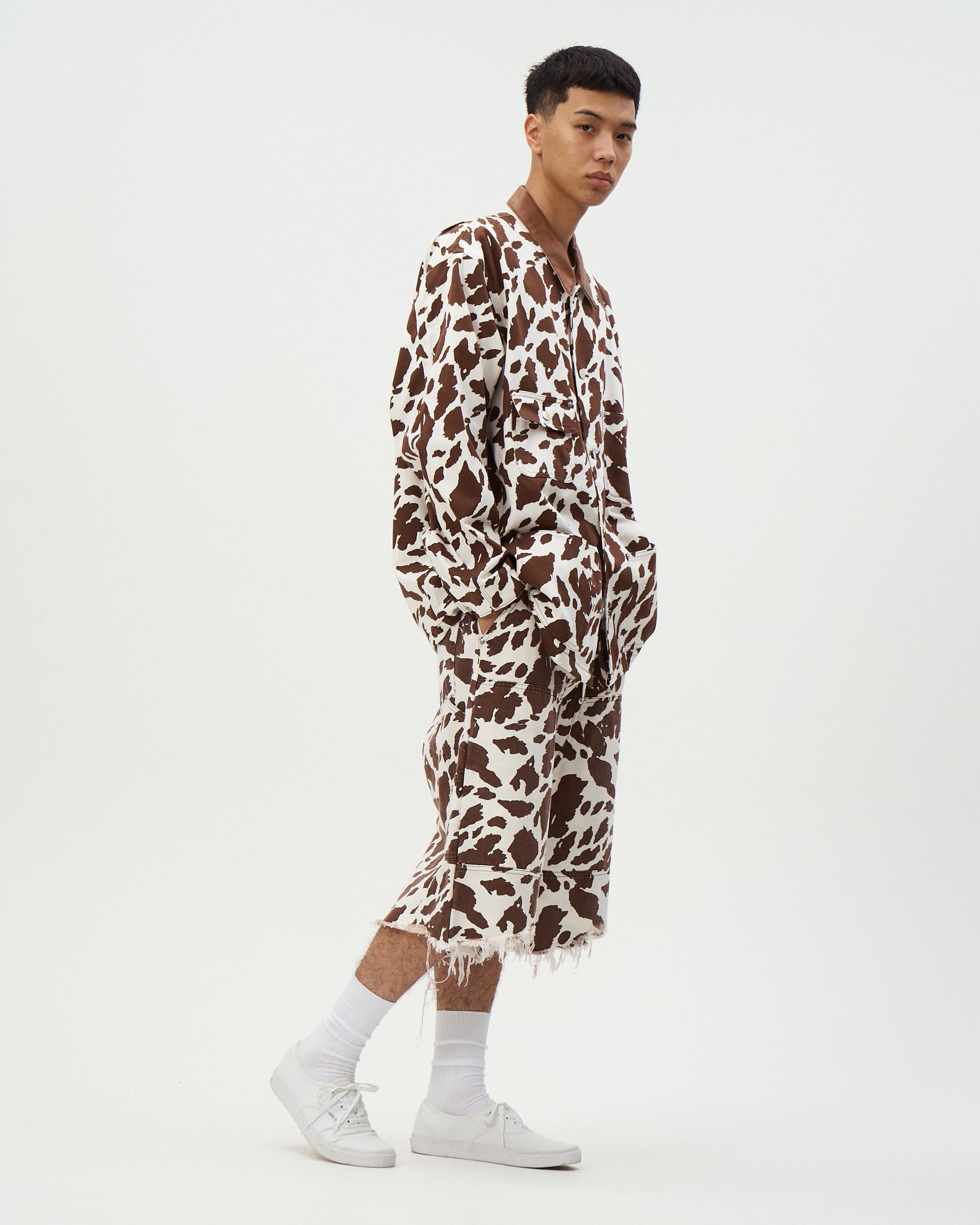 COW PRINT DOUBLE KNEE SHORTS-thumbmail-10