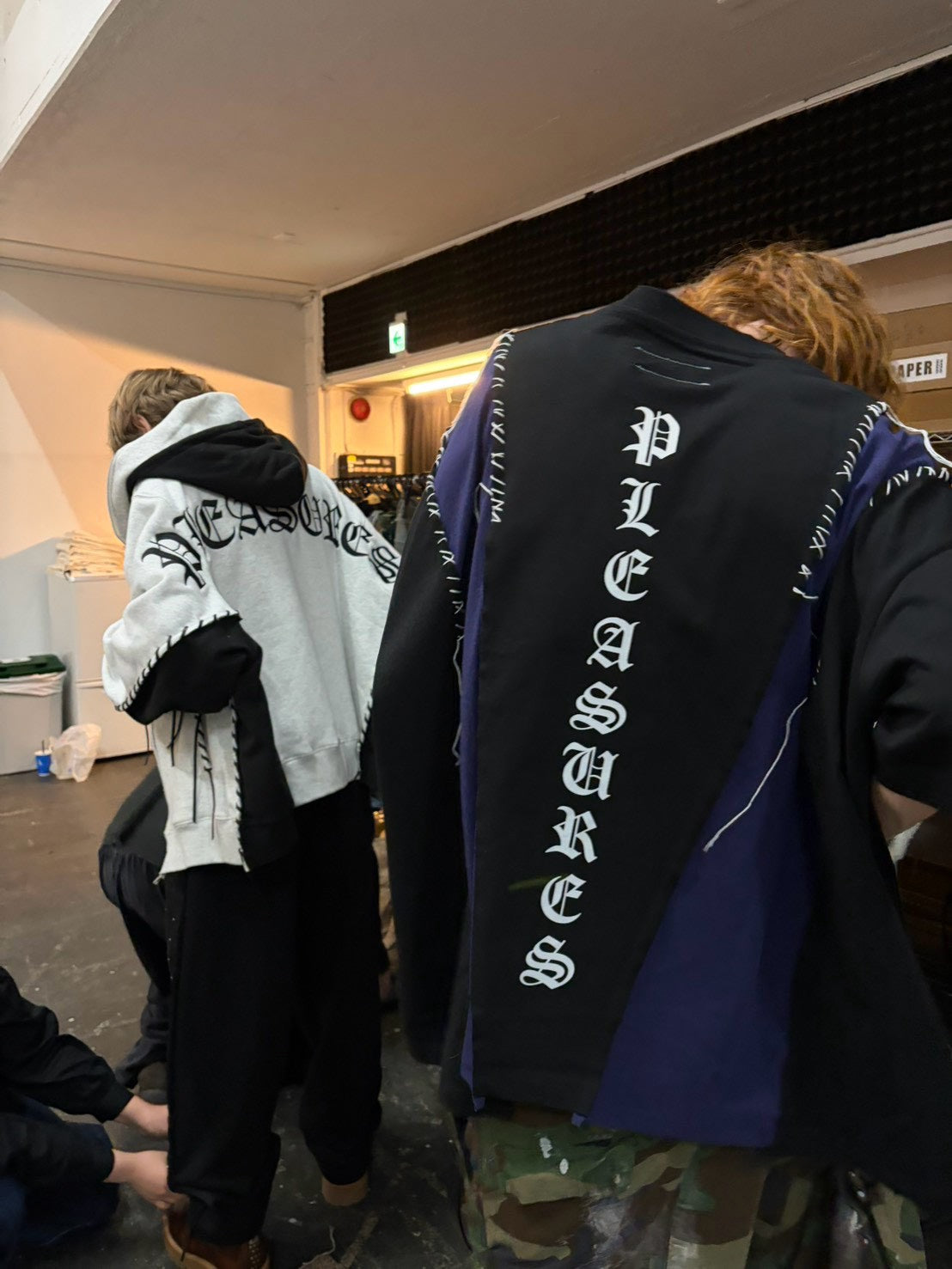DOUBLE LAYERED HOODIE｜WHITE-thumbmail-5